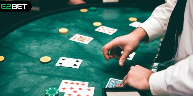 Tổng quan về Poker E2BET